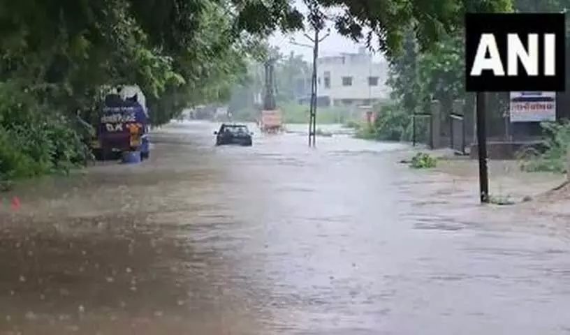 Gujarat में भारी बारिश से 24 घंटे में 8 लोगों की मौत