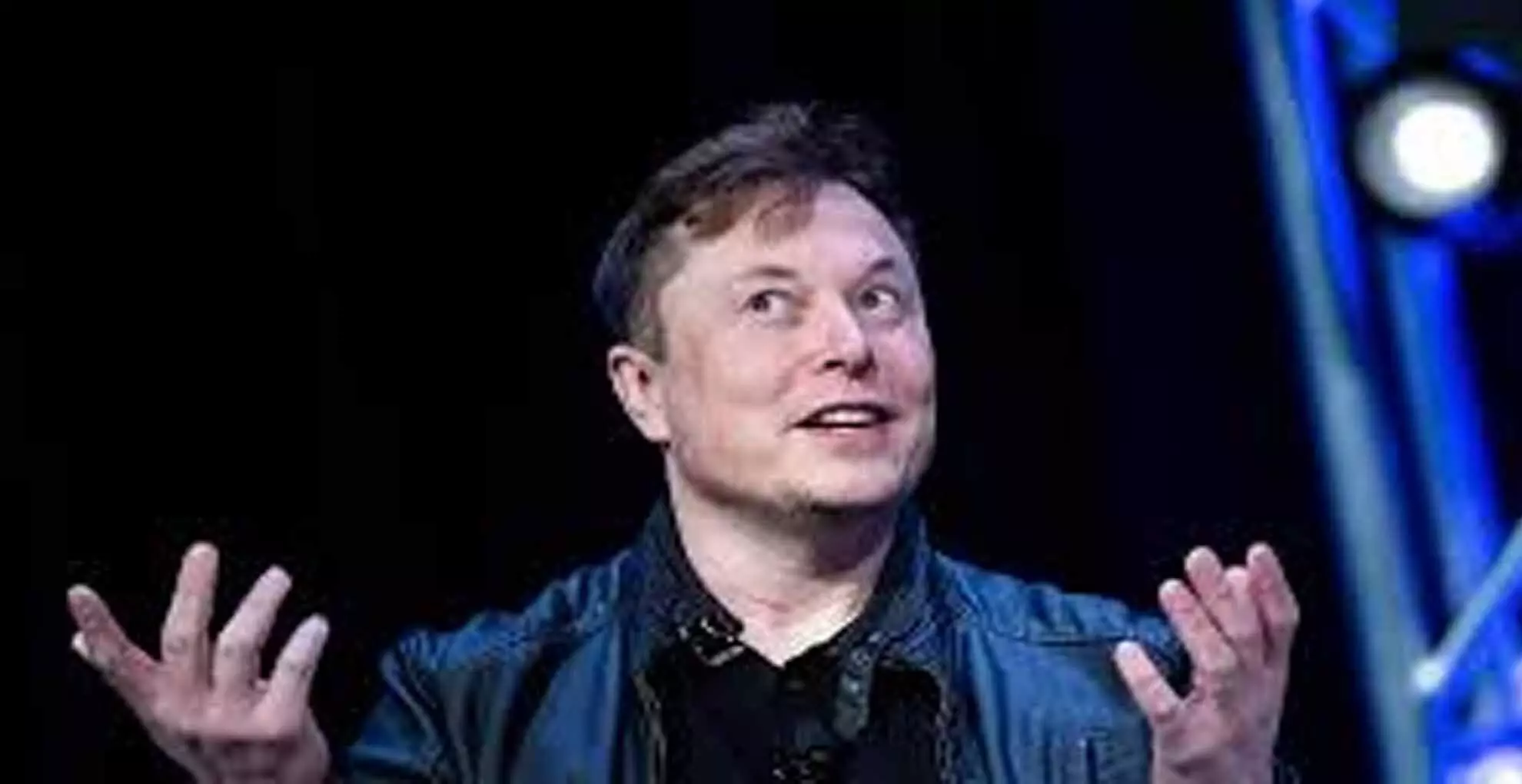 Elon Musk ने जीवन भर की कमाई से अधिक एक ही दिन में गंवाई