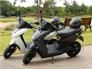 Electric Scooter एथर एक बार बैटरी चार्ज 159 किमी  दूरी आसानी से तय