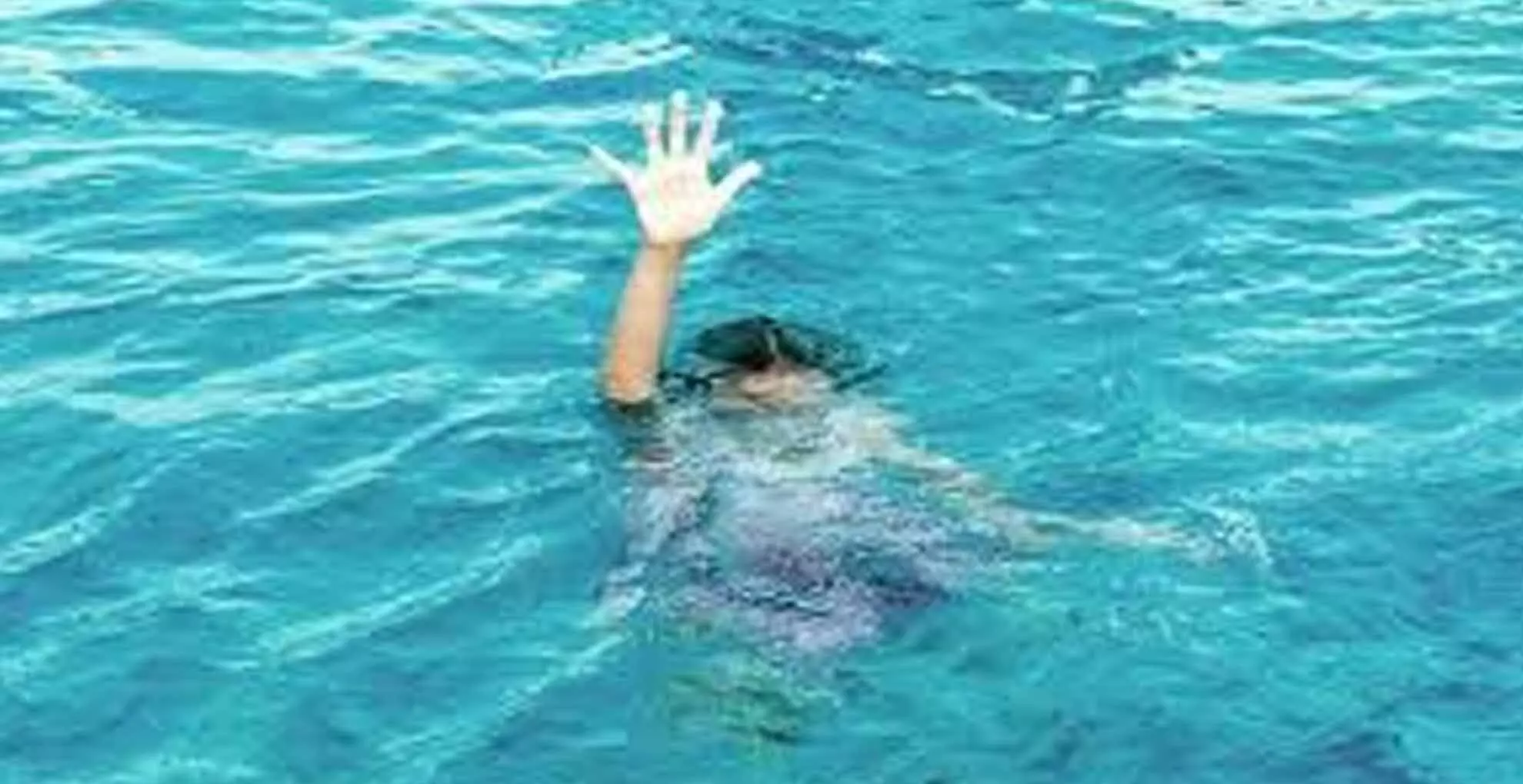 DELHI : स्विमिंग पूल में डूब कर मर गया 5 साल का बच्चा
