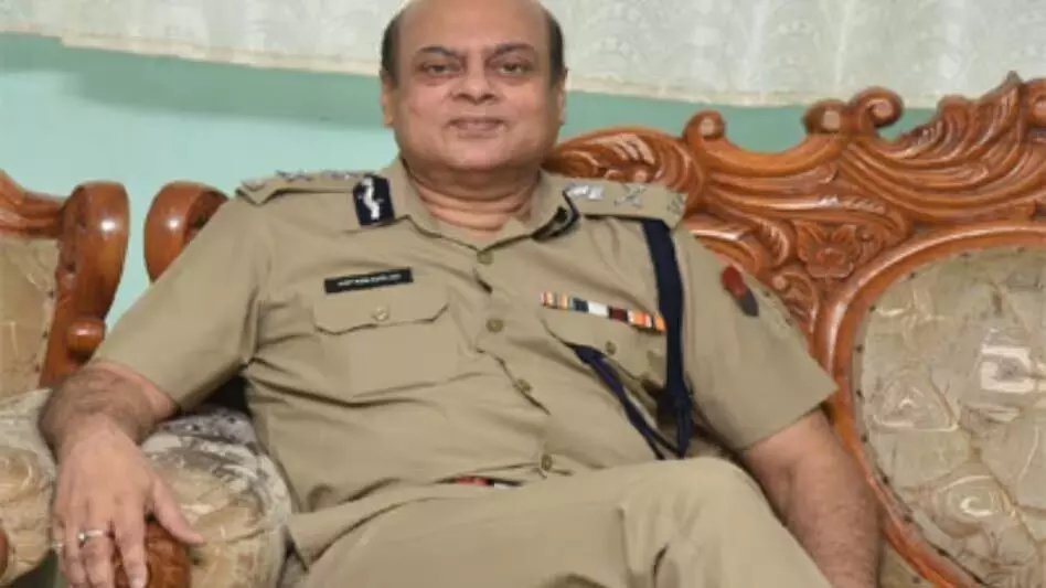 Tripura डीजीपी ने अधिकारियों से राज्य में कड़ी निगरानी रखने को कहा
