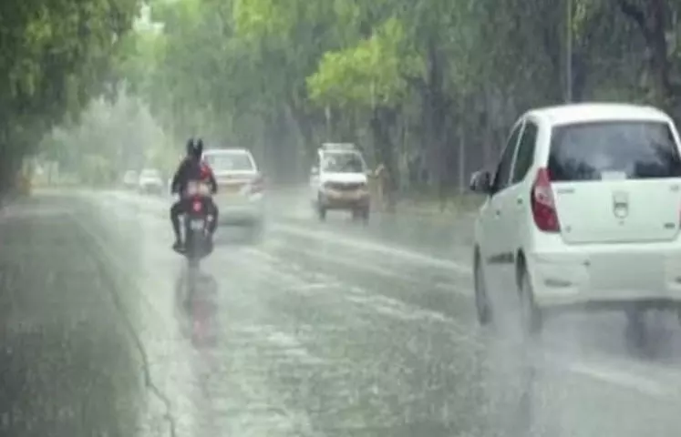 छत्तीसगढ़ और राजस्थान में बारिश का येलो अलर्ट, आम जनजीवन अस्त-व्यस्त