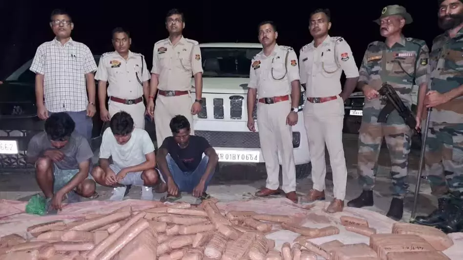 Tripura : धलाई जिले में 10 लाख रुपये मूल्य के गांजे के साथ तीन लोग गिरफ्तार