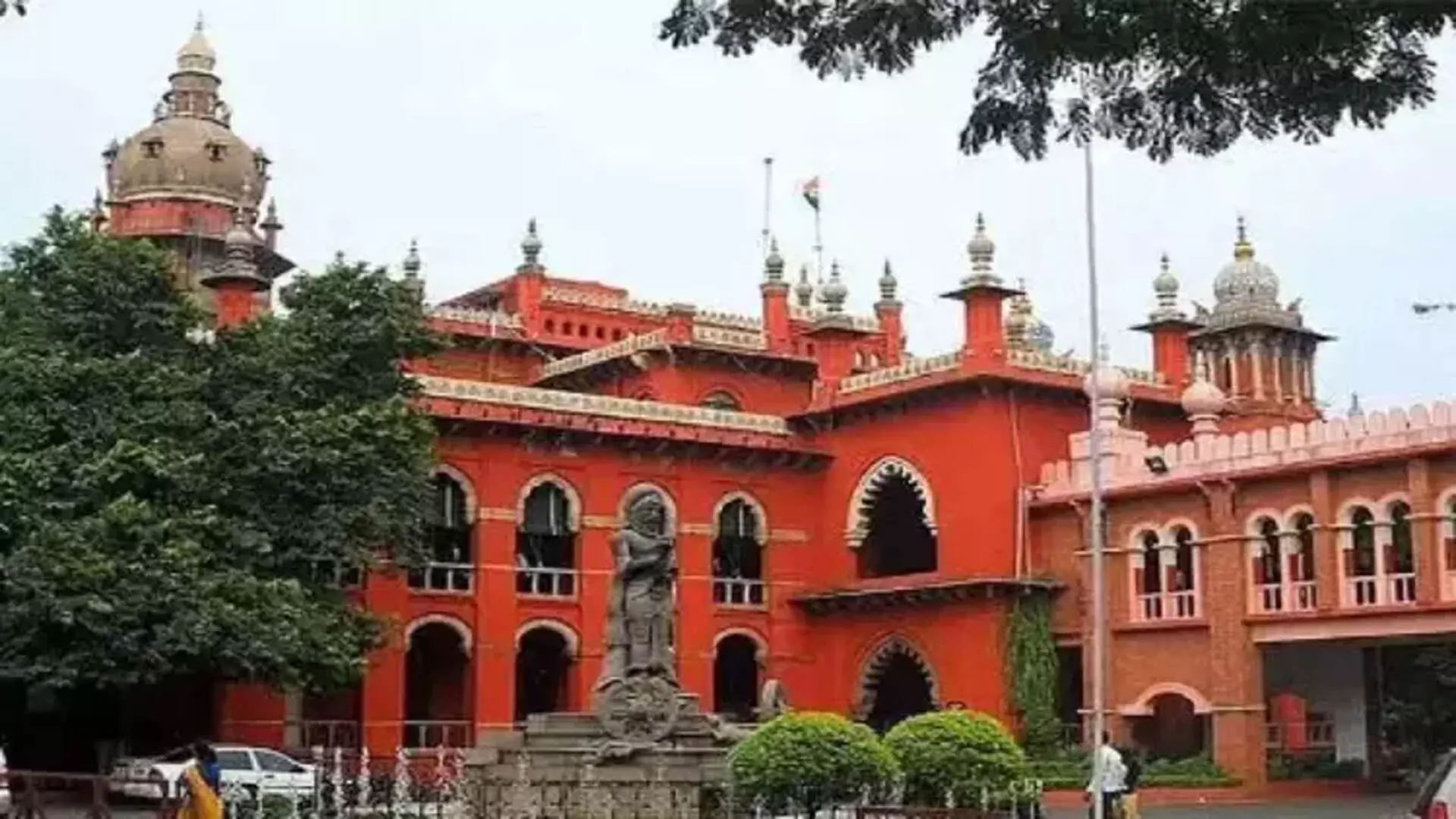 Madras उच्च न्यायालय को झटका