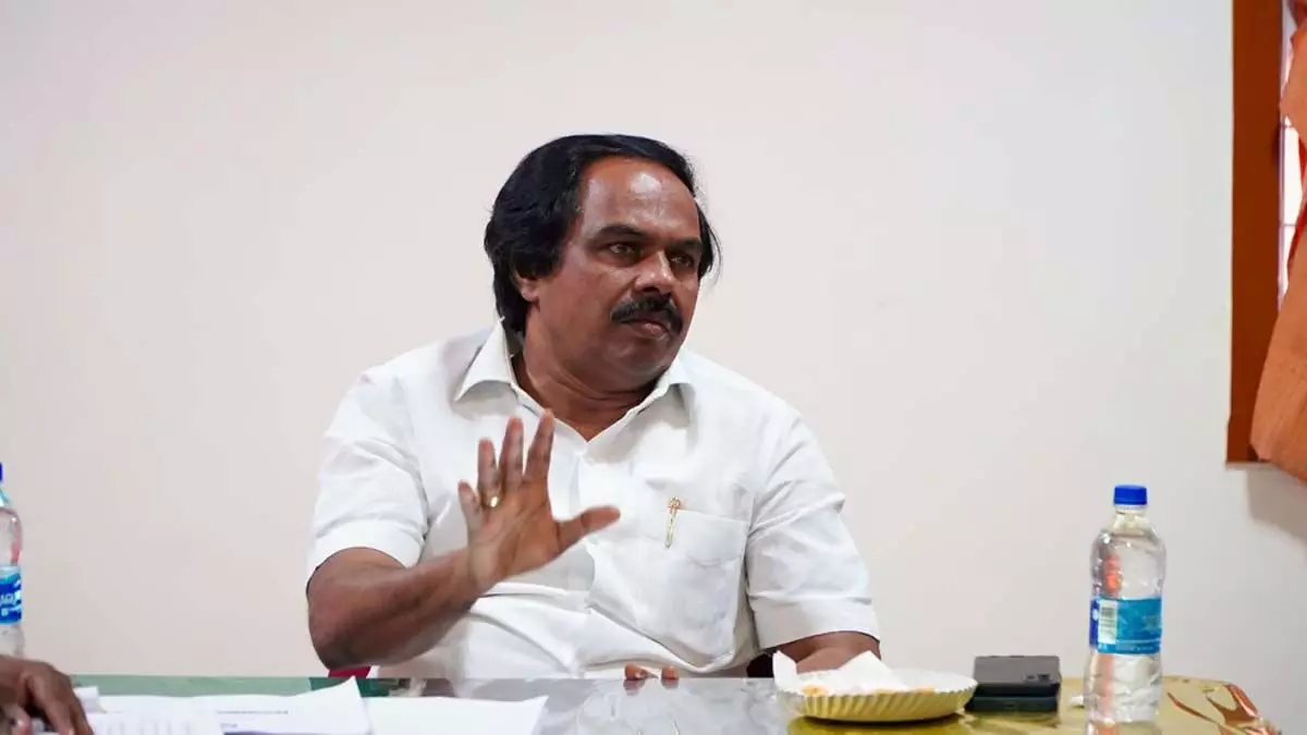 Tamil Nadu : मंत्री मनो थंगराज ने कहा, आविन की 2,595 दूध उत्पादक सहकारी समितियों का कम्प्यूटरीकरण किया जाएगा