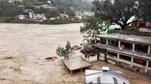 Uttarakhand:   उत्तरकाशी में मानसून ने मचाई तबाही, जल स्तर बढ़ने से नदियों में उफान