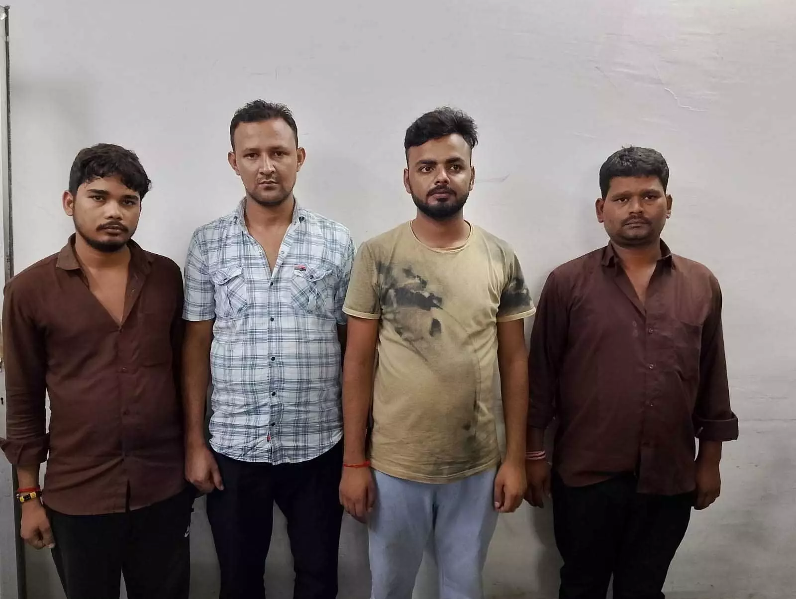 Raipur रेलवे स्टेशन में चोरों को दी तालिबानी सजा, 4 बदमाश गिरफ्तार