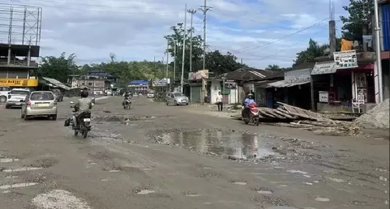 Arunachal : गुवाहाटी उच्च न्यायालय ने ईटानगर-निरजुली सड़क की तत्काल मरम्मत का आदेश