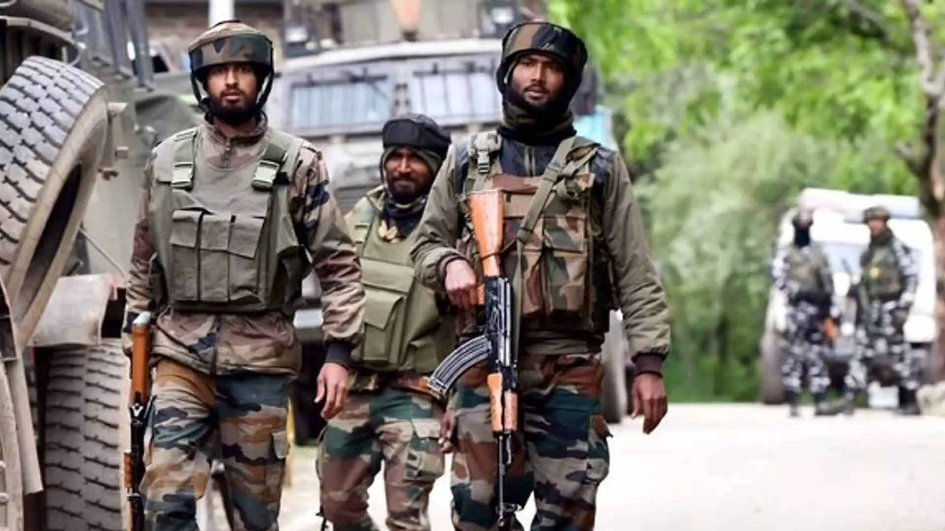 जम्मू-कश्मीर के कुपवाड़ा में सेना ने पाकिस्तानी BAT के हमले को नाकाम किया