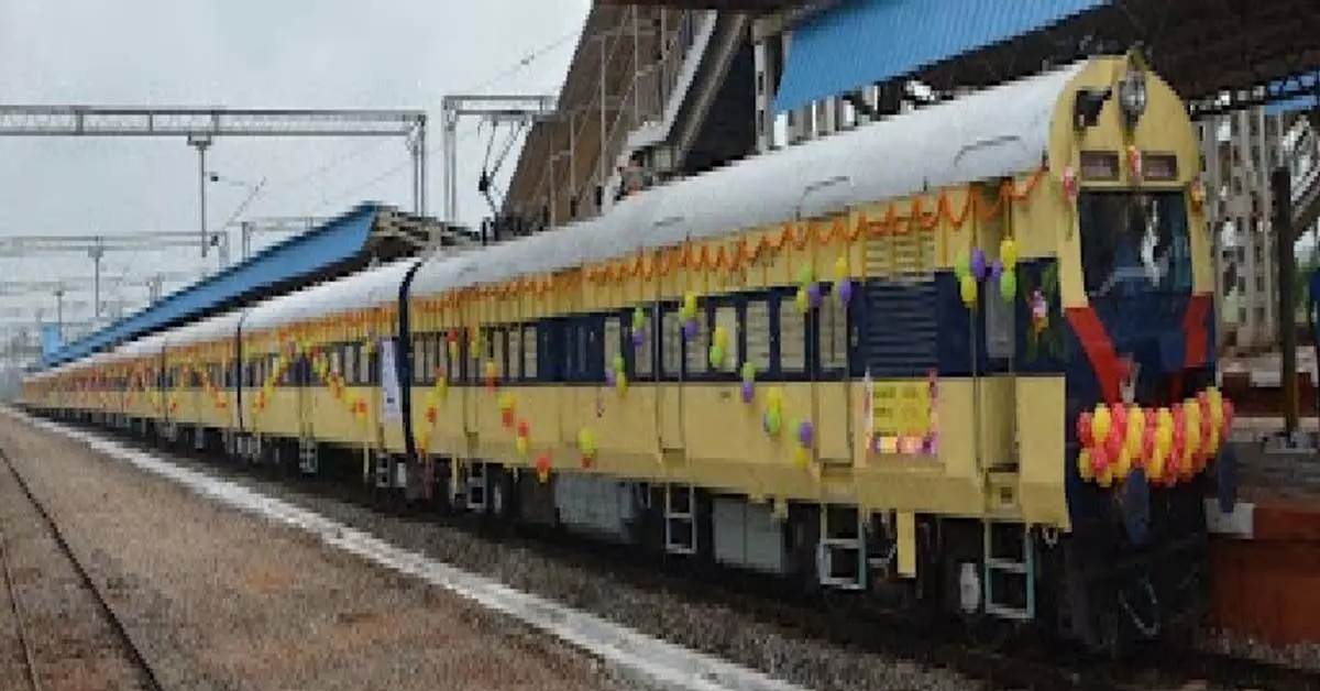 Odisha : पुरी-अंगुल पैसेंजर ट्रेन में आग लग गई