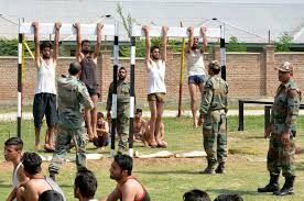 Ranchi : खेलगांव स्पोर्ट्स कॉम्प्लेक्स में सेना भर्ती रैली शुरू, 500 युवाओं ने दिखाया दमखम