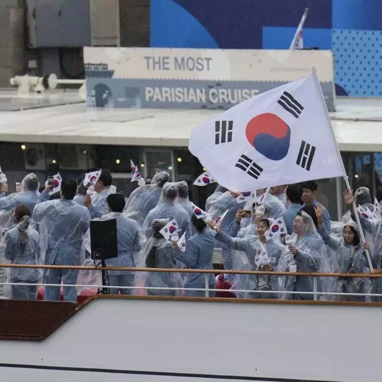 Olympic Organizers ने एथलीटों को उत्तर कोरियाई कहने पर मांगी माफ़ी