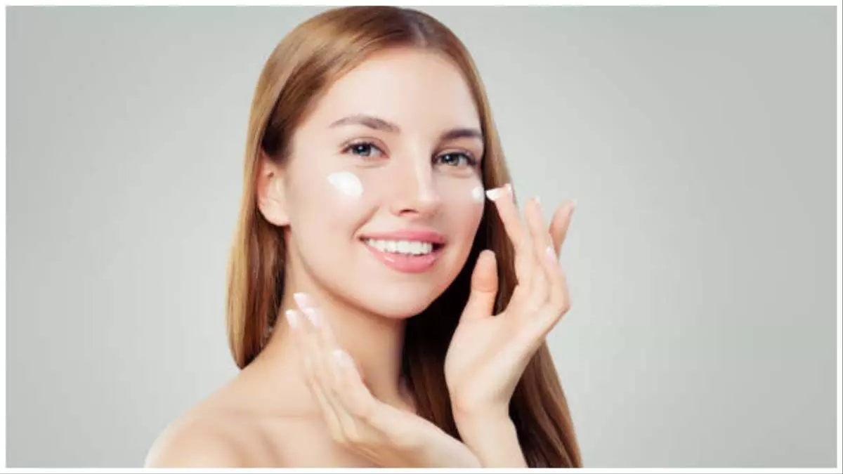 Skin Tips: मुलायम त्वचा पाने के लिए इन 5 चीजों को जरूर अपनाये
