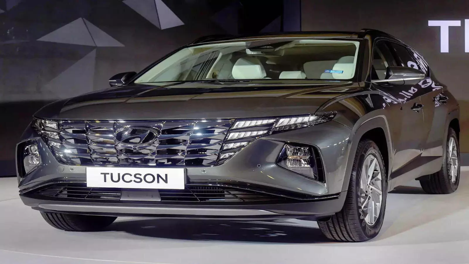 Hyundais की दो धांसू एसयूवी नए जोश के साथ बाजार में उतरने की तैयारी