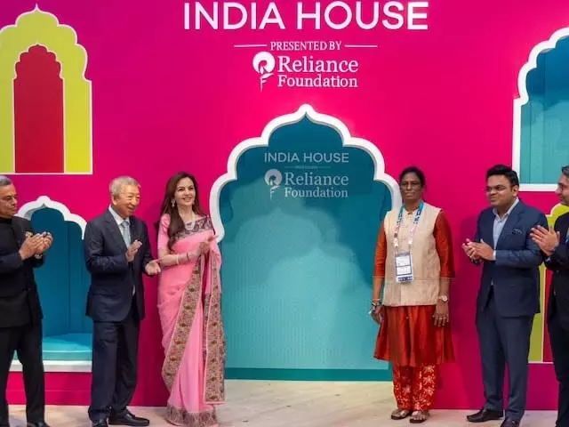 Nita Ambani ने किया ओलंपिक में इंडिया हाउस का उद्घाटन