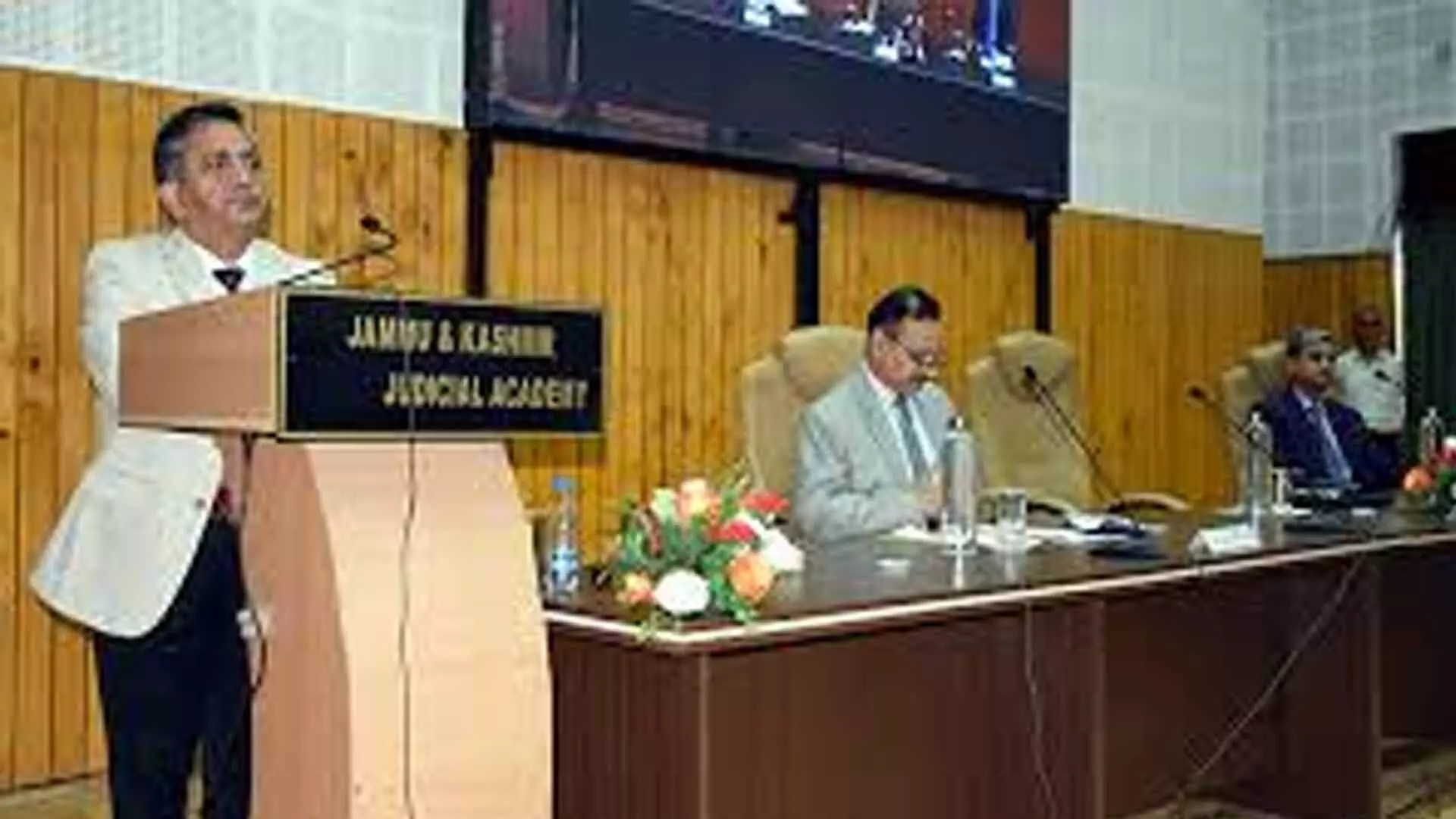 jammu: न्यायिक अकादमी ने जागरूकता कार्यक्रम का आयोजन किया