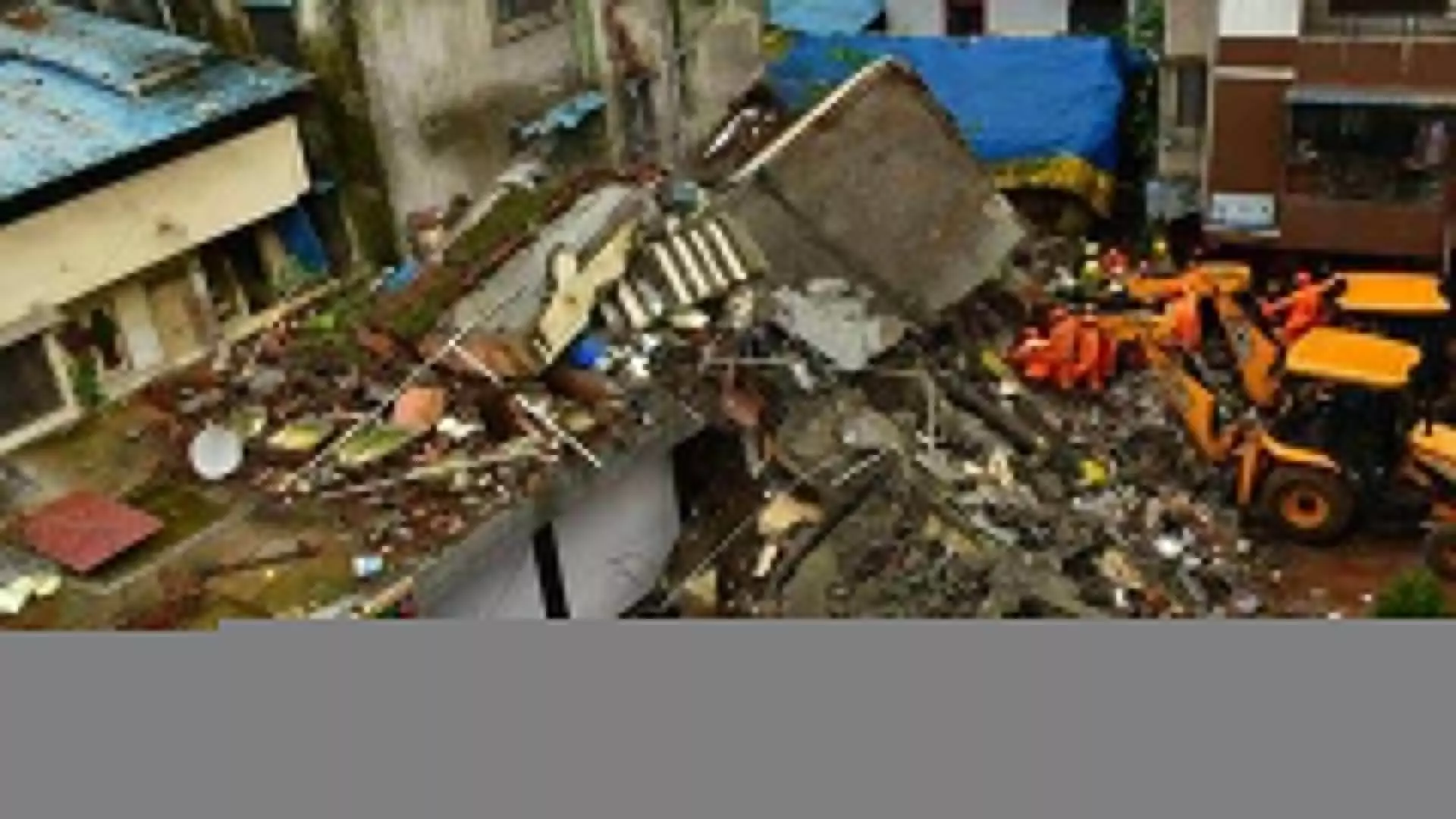 mumbai: सीबीडी बेलापुर में 4 मंजिला इमारत गिरने से 3 की मौत, 2 घायल