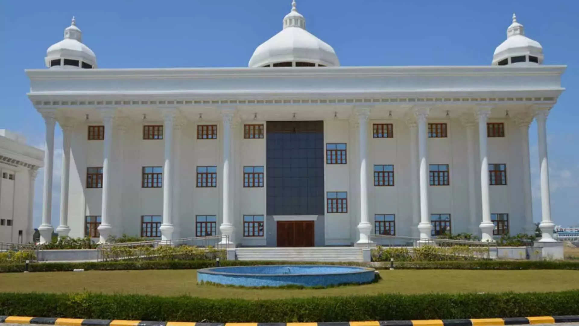 Madras High Court ने भारतीय समुद्री विश्वविद्यालय को नोटिस जारी किया