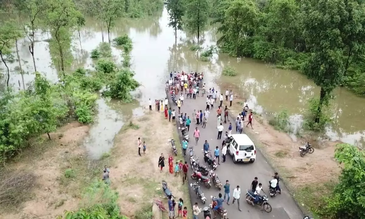 Odisha: गोदावरी नदी का जलस्तर बढ़ने से निचले इलाकों में दहशत