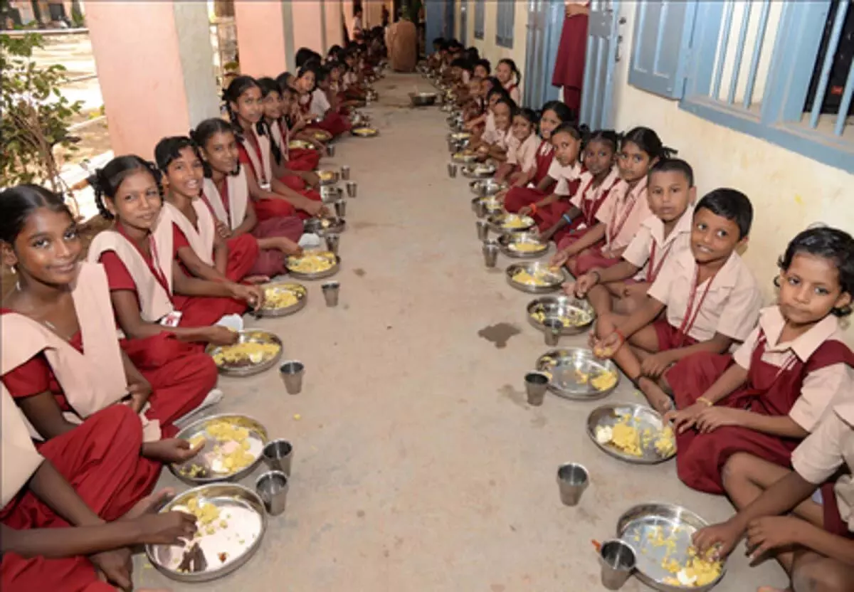 Odisha में मध्याह्न भोजन खाने से छह छात्र बीमार पड़े
