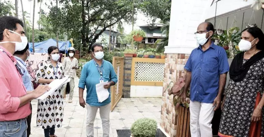 KERALA : कर्मियों ने बुखार के मामलों की पहचान के लिए 27,908 घरों का सर्वेक्षण किया