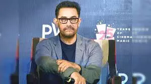 Aamir Khan पछतावे में जल रहे