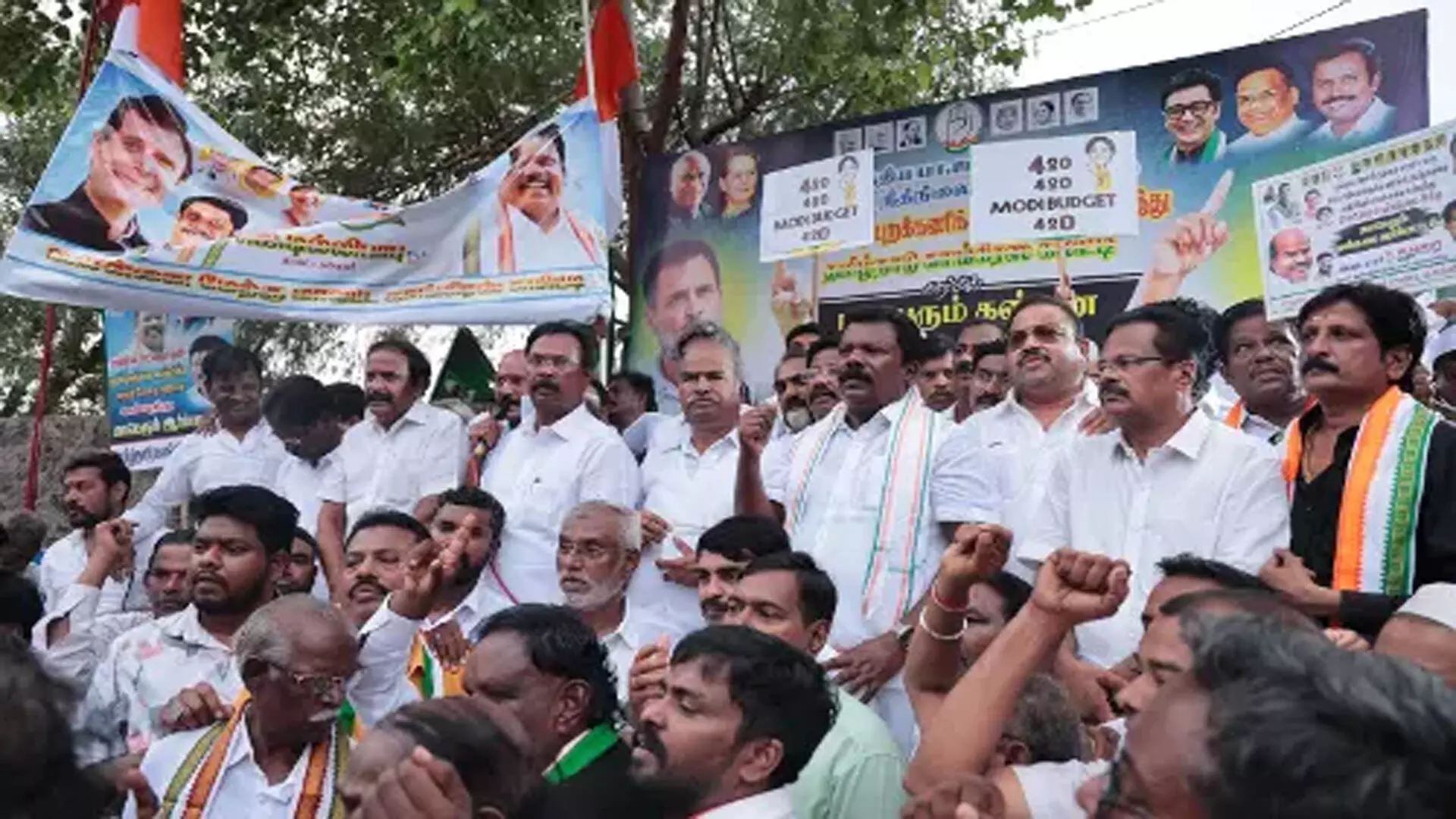 DMK, कांग्रेस ने केंद्रीय बजट में तमिलनाडु की उपेक्षा पर विरोध जताया