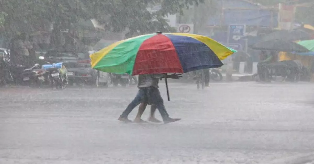 Odisha में भारी बारिश को लेकर एसआरसी ने जिला कलेक्टरों को हाई अलर्ट पर रखा