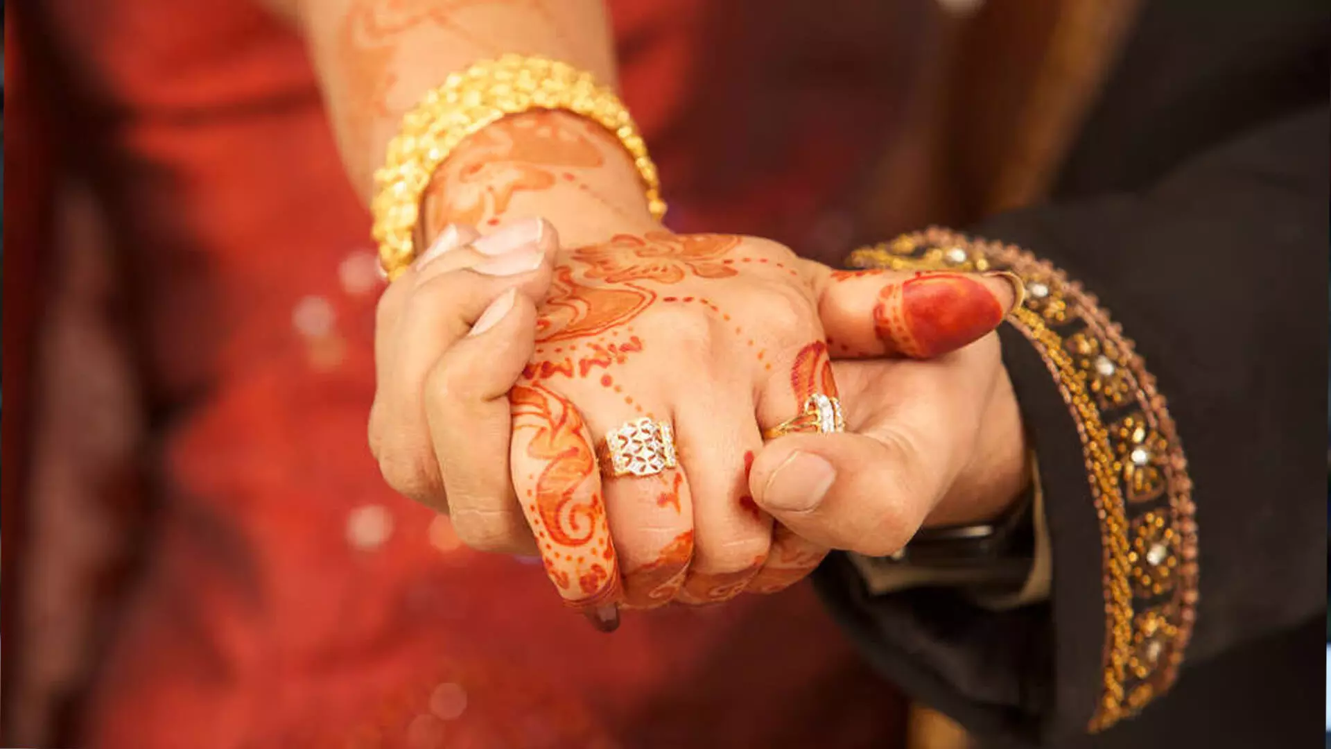 Bombay हाईकोर्ट ने अंतर-धार्मिक विवाहित जोड़े को सुरक्षा प्रदान की