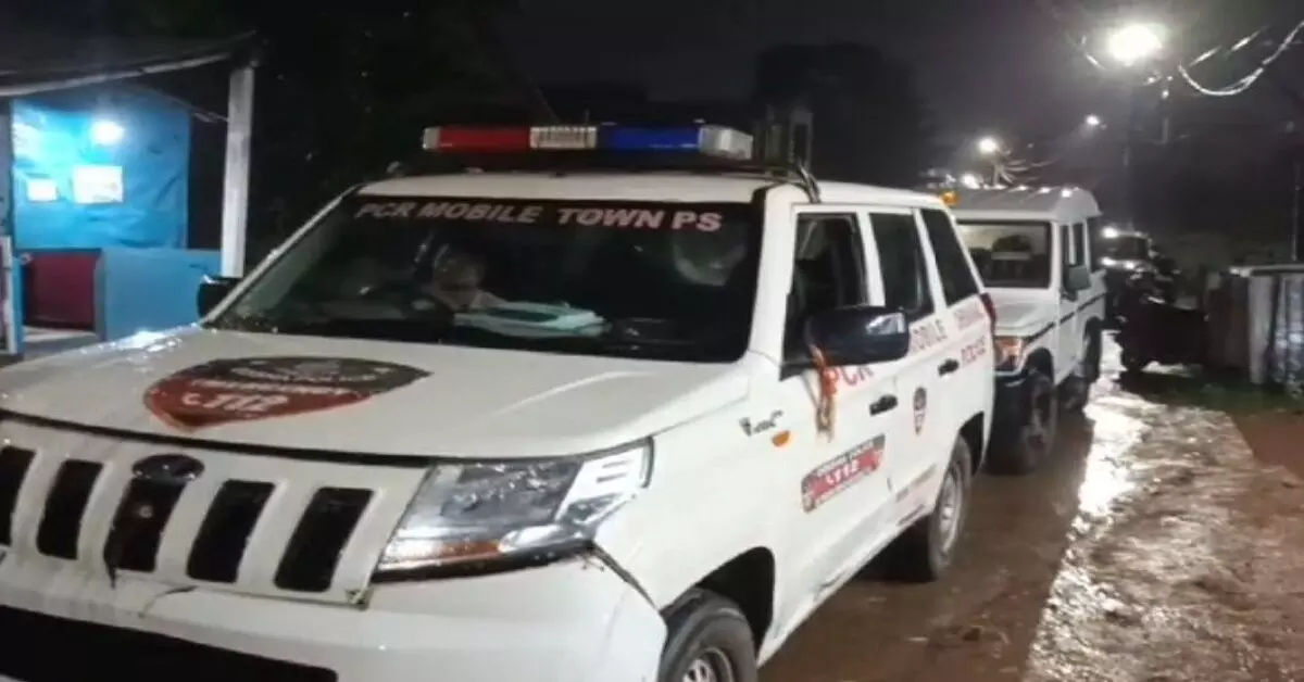 Dhenkanal में बदमाशों ने व्यवसायी के घर पर फेंका बम, जांच शुरू