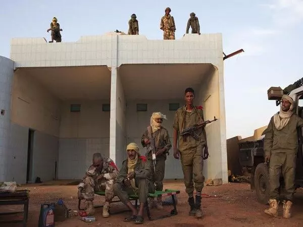 Mali: अलगाववादियों ने सेना और रूसी भाड़े के सैनिकों पर जीत का दावा किया