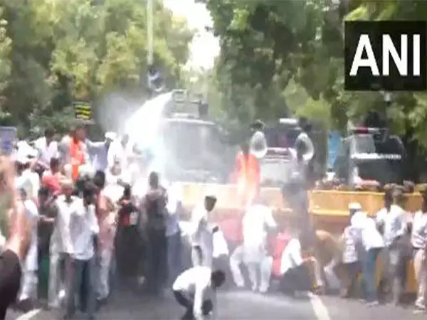 बाढ़ से 3 छात्रों की मौत के बाद Delhi BJP ने AAP के खिलाफ विरोध प्रदर्शन किया तेज