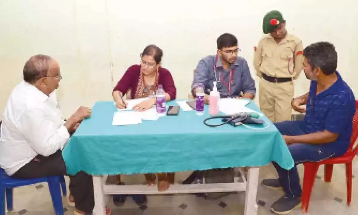 Sri City, SRMC ने निःशुल्क मेगा मेडिकल कैंप का आयोजन किया
