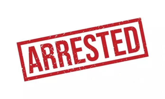 JAMMU: पुलिस ने धोखाधड़ी के मामले में कुख्यात अपराधी को गिरफ्तार किया