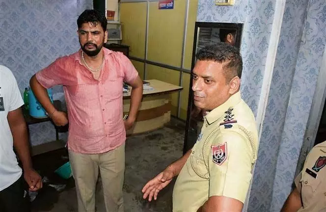 Ludhiana: बदमाशों ने पुलिसकर्मियों पर किया हमला, पहुंचाया नुकसान