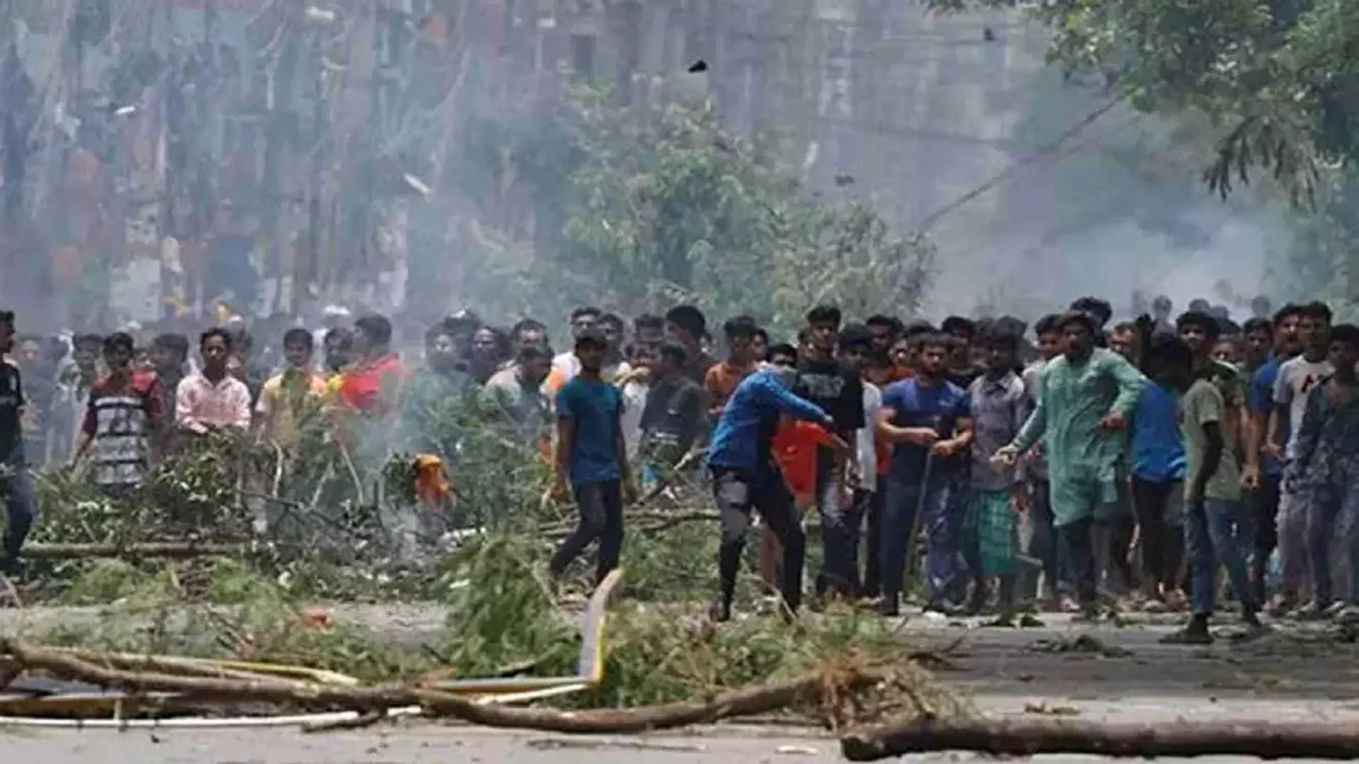 Bangladesh सरकार ने कहा, छात्र अशांति में 150 लोग मारे गए