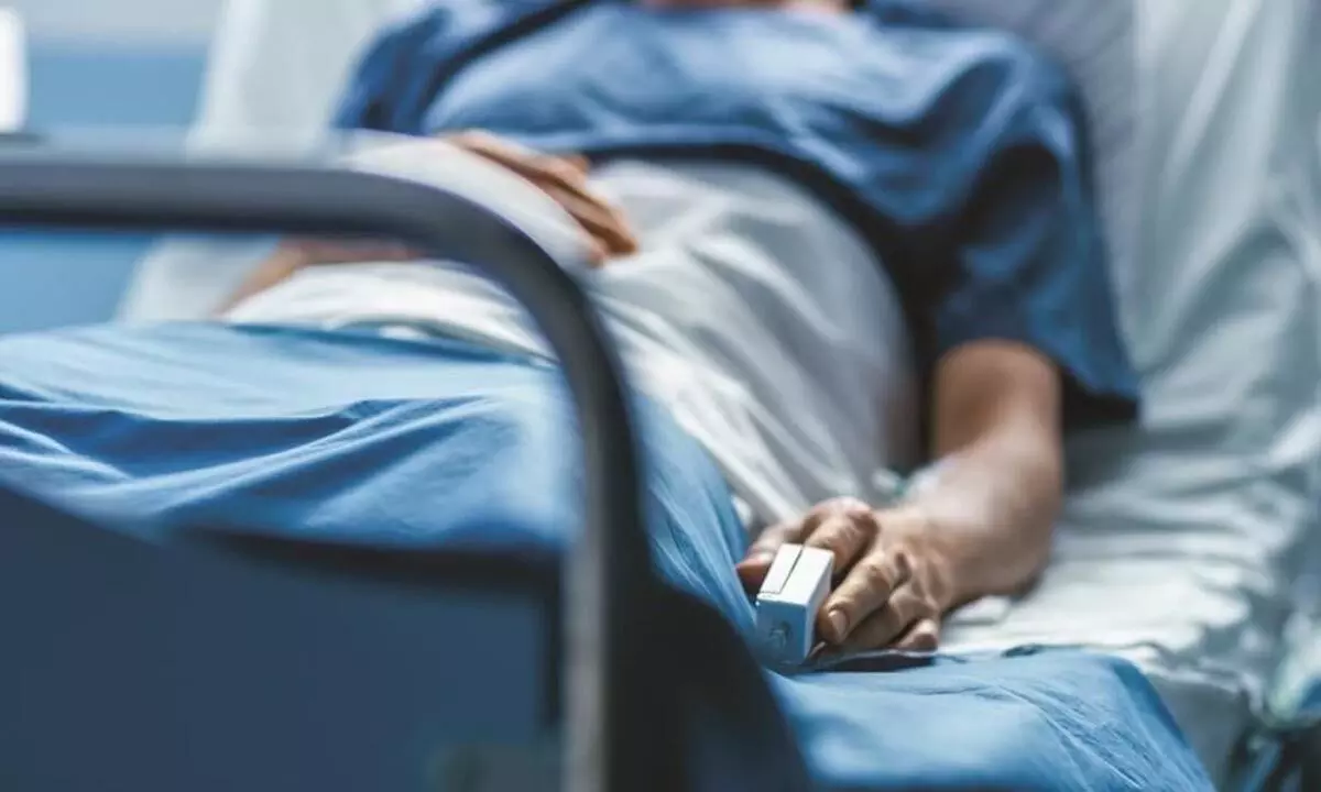 Himachal: पीलिया के प्रकोप के कारण अस्पताल में बिस्तरों की कमी