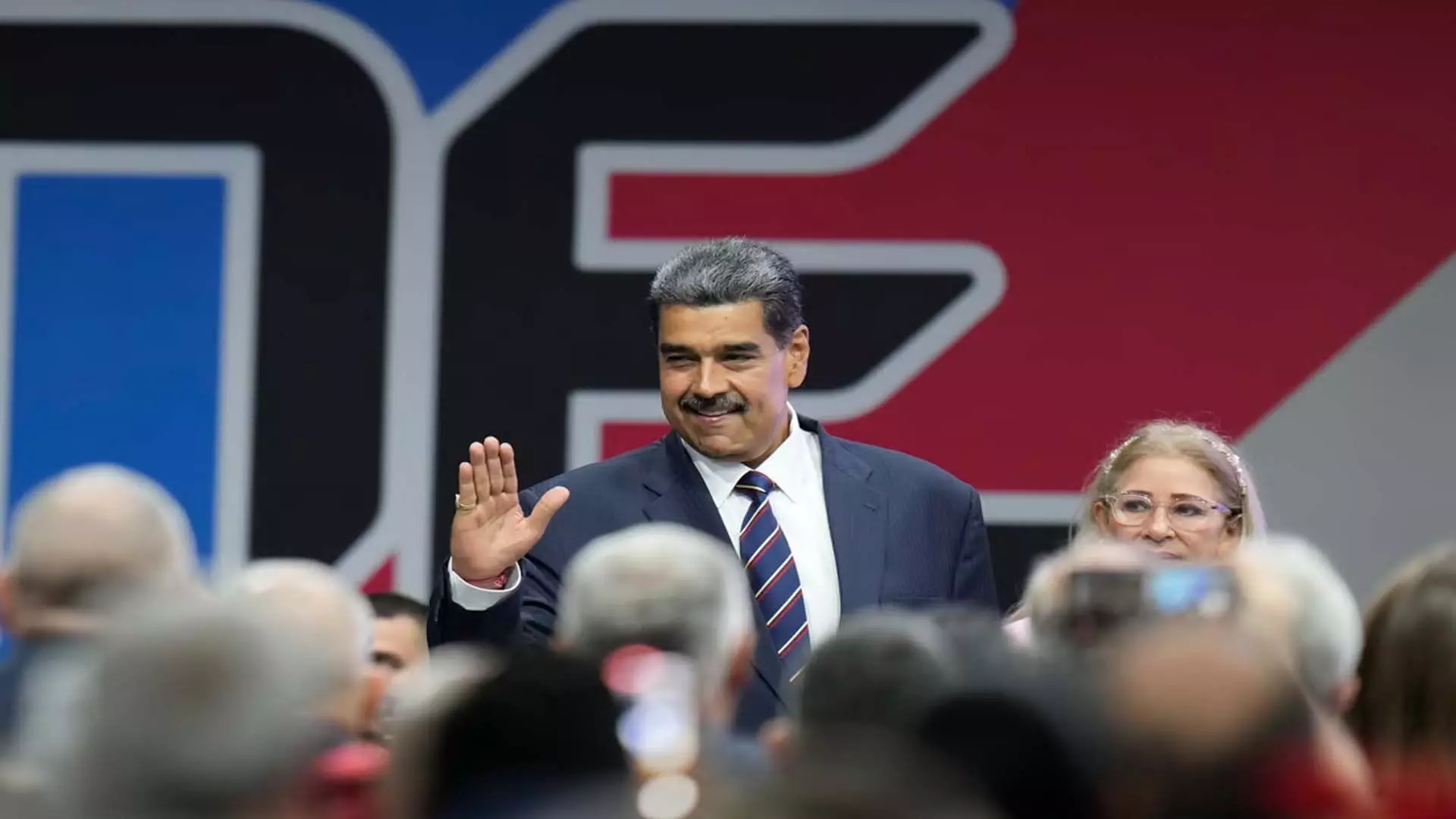 Venezuelas के विपक्ष का विवादित चुनाव में राष्ट्रपति मादुरो को हराया