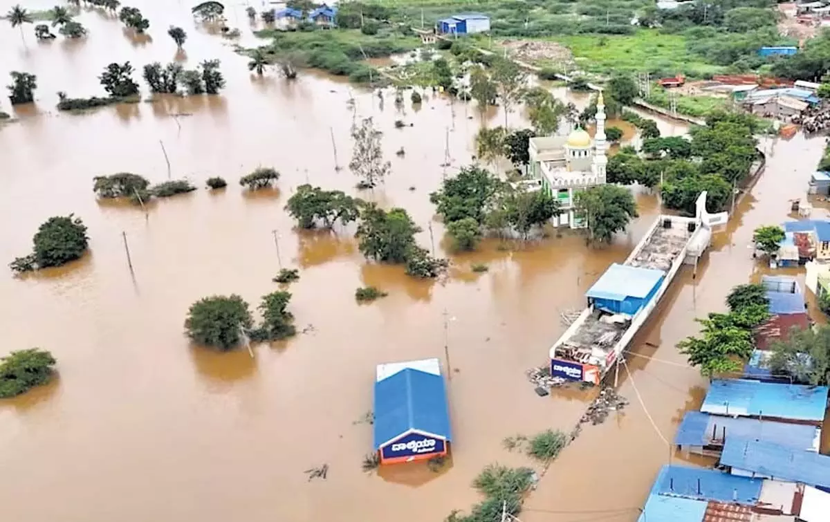 Karnataka : कर्नाटक के बेलगावी, रायचूर, बागलकोट जिलों में कृष्णा नदी में बाढ़