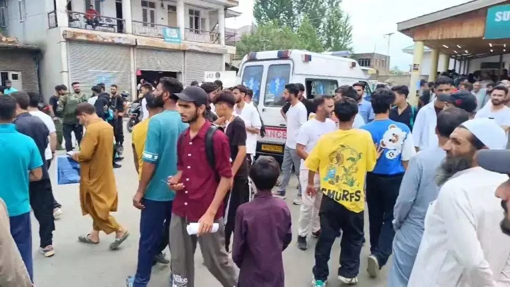 Jammu: सोपोर में रहस्यमय विस्फोट में 4 युवकों की मौत