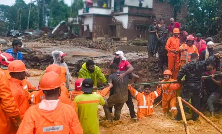 Wayanad landslide: मृतकों की संख्या 23 हुई, बचाव कार्य जारी