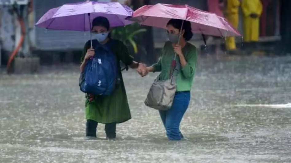 Weather Update: झारखंड में आज भी झमाझम बारिश होगी, मौसम विभाग ने येलो-ऑरेंज जारी किया