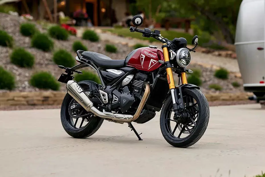 Bajaj Triumph ने 50,000 से अधिक 400cc मोटरसाइकिलें बेची