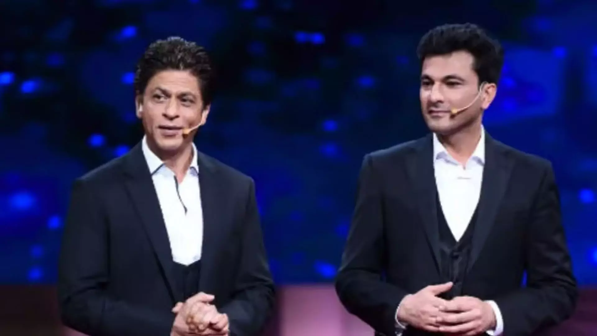 Shah Rukh Khan को घटिया अभिनेता कहने पर एक्स यूजर पर भड़के विकास खन्ना