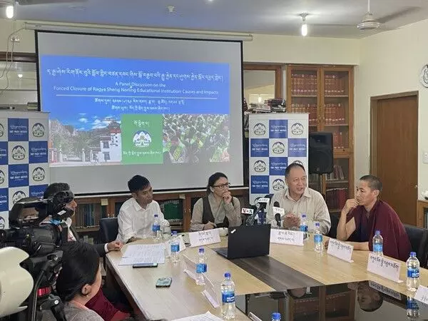 Dharamshala : तिब्बती पैनल ने चीन द्वारा शैक्षणिक संस्थान बंद करने की निंदा की
