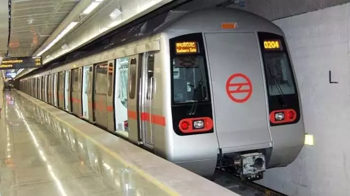 अब आप WhatsApp पर भी कर सकेंगे दिल्ली मेट्रो का टिकट रिचार्ज