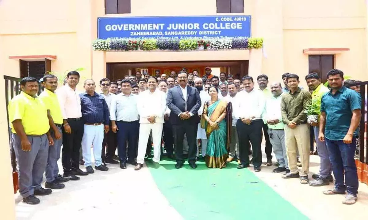 Deccan Tollways ने सरकारी जूनियर कॉलेज जहीराबाद में 6 नए क्लासरूम बनाए