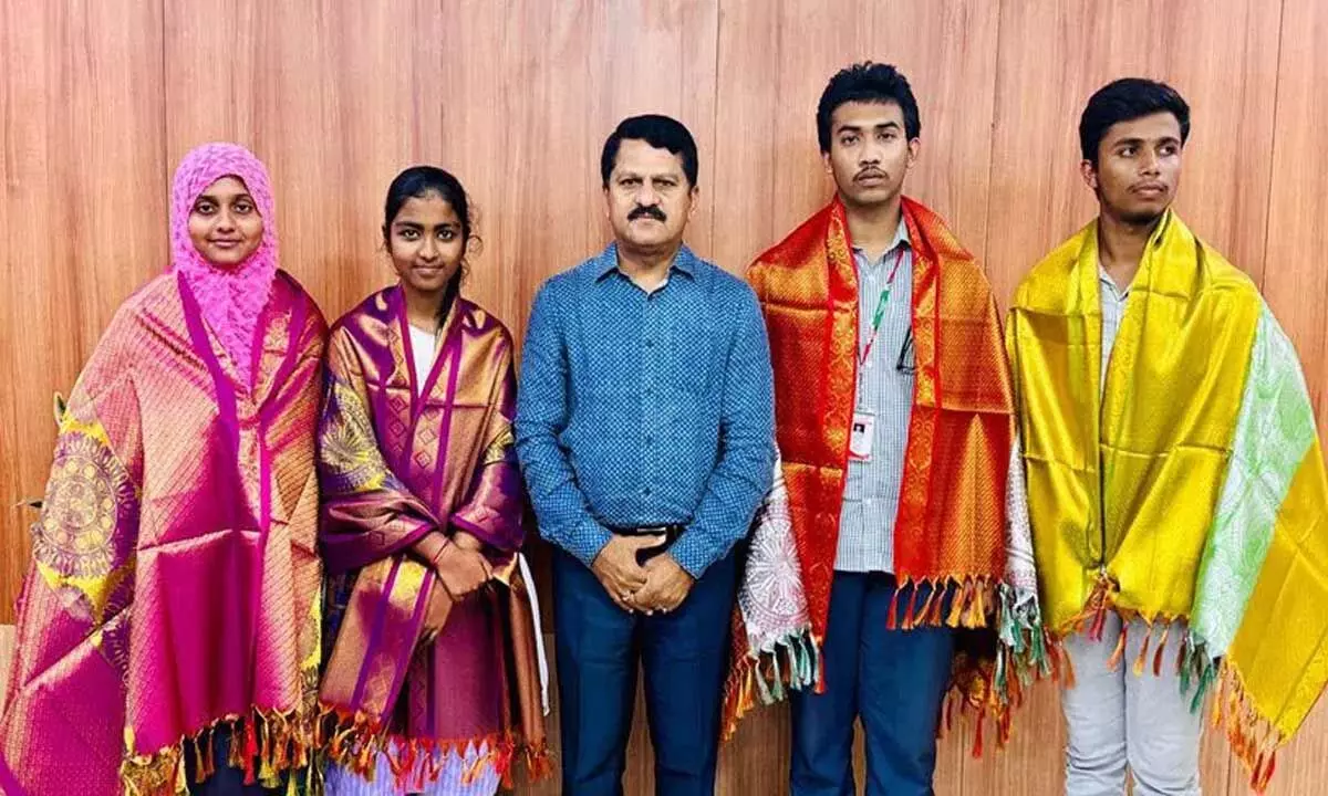 Telangana: सकुरा विज्ञान कार्यक्रम के लिए चार सरकारी छात्रों का चयन