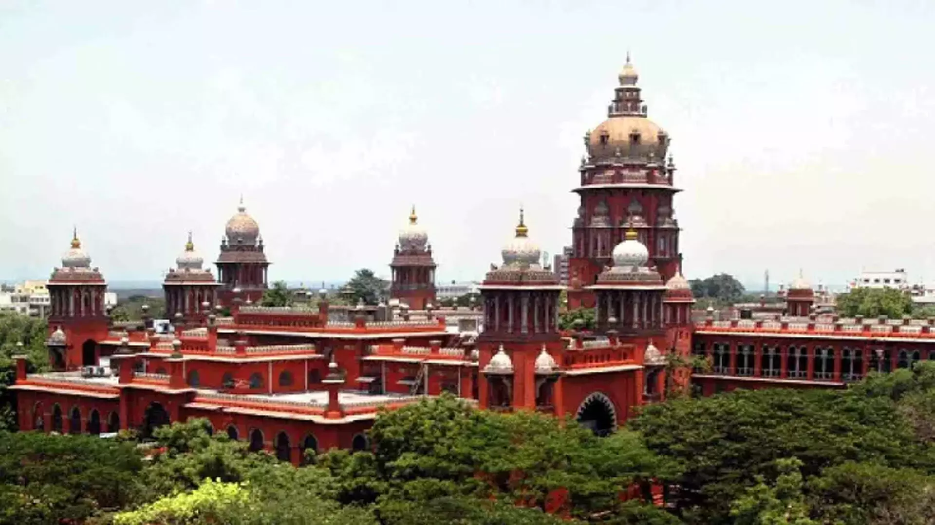 HC ने पूर्व डीजीपी आर नटराज के खिलाफ एफआईआर रद्द कर दी