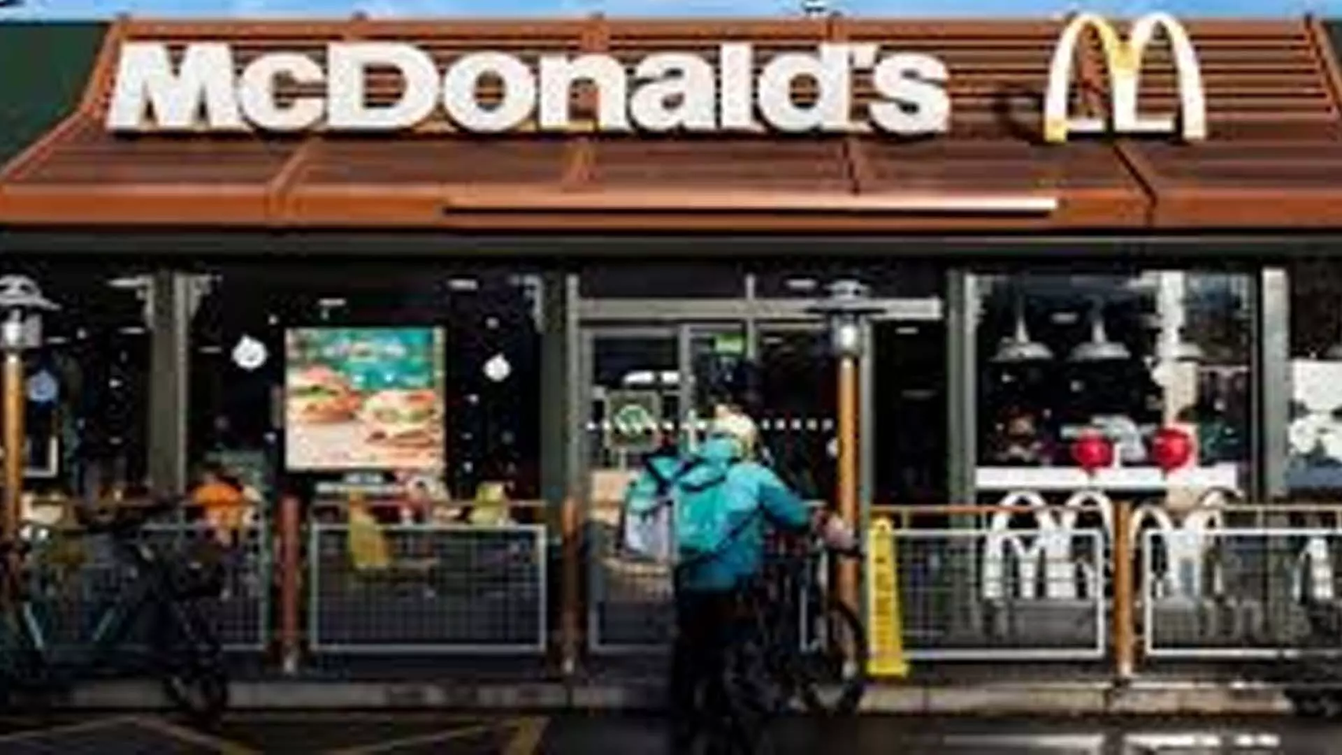 McDonalds:  मैकडॉनल्ड्स की बिक्री में तीन साल में पहली बार वैश्विक स्तर पर गिरावट